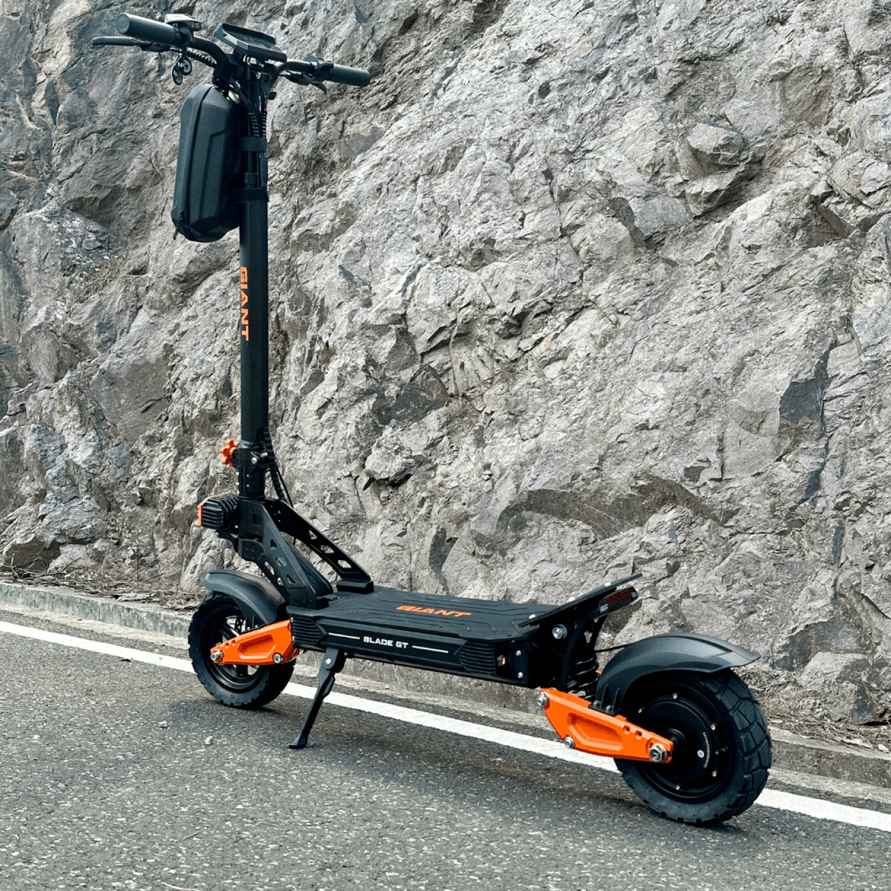 Купить Электросамокат GIANT Blade GT 48V 18Ah 1600W (2025) |С